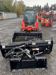 Used 2023 SVL75-2HFWC